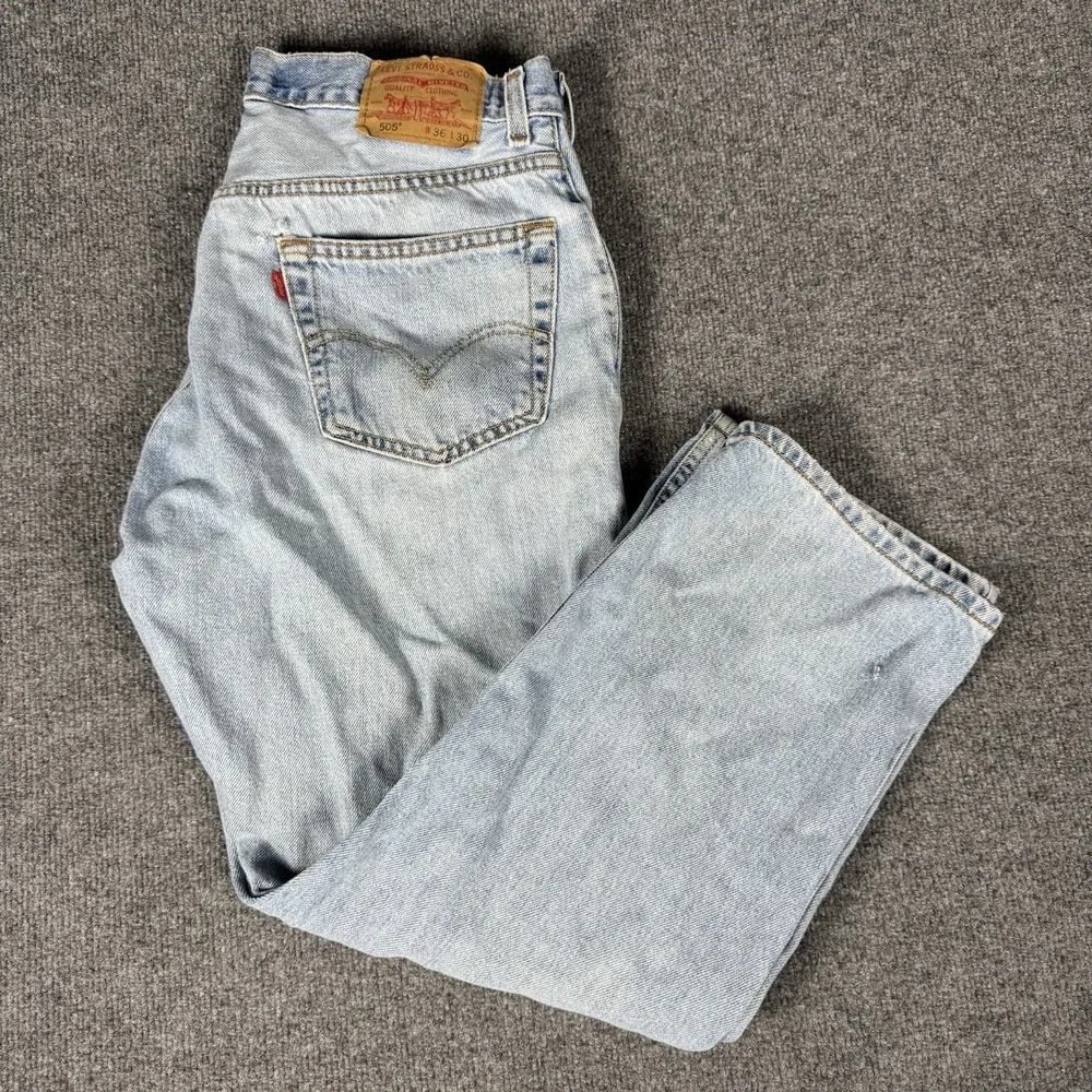 Levi's 505 Vintage Light Wash Distressed‎ Denim Jeans Straight Leg 36x30